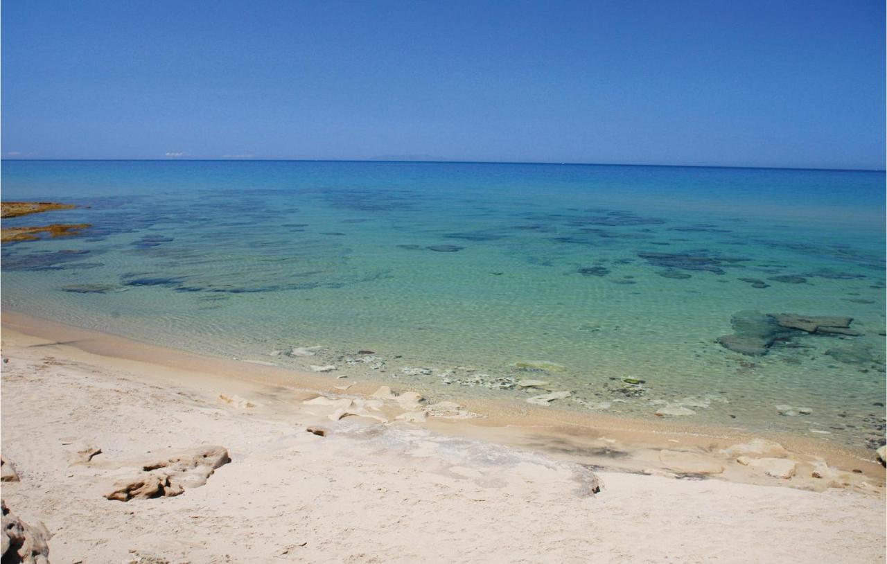 Trilo Beach Monte Nai Kültér fotó